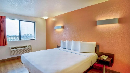 Motel 6-Los Angeles, CA - Los Angeles - LAX image 22